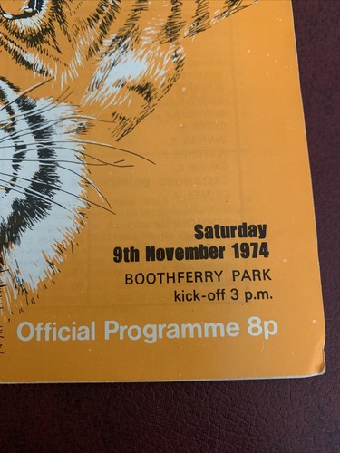 1974 Hull City V Fulham Soccer/football Programme - Picture 2 of 3
