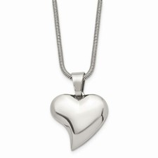 Stainless Steel Heart Pendant 18in Necklace