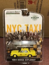 Greenlight Hobby Exclusive 1984 Dodge Diplomat NYC Taxi NEW York City