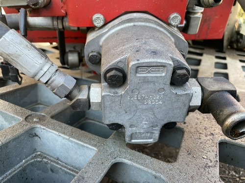BORG WARNER HYDRAULIC Complete Transmission GEAR PUMP M15S7AH12R 02004 - Picture 3 of 6