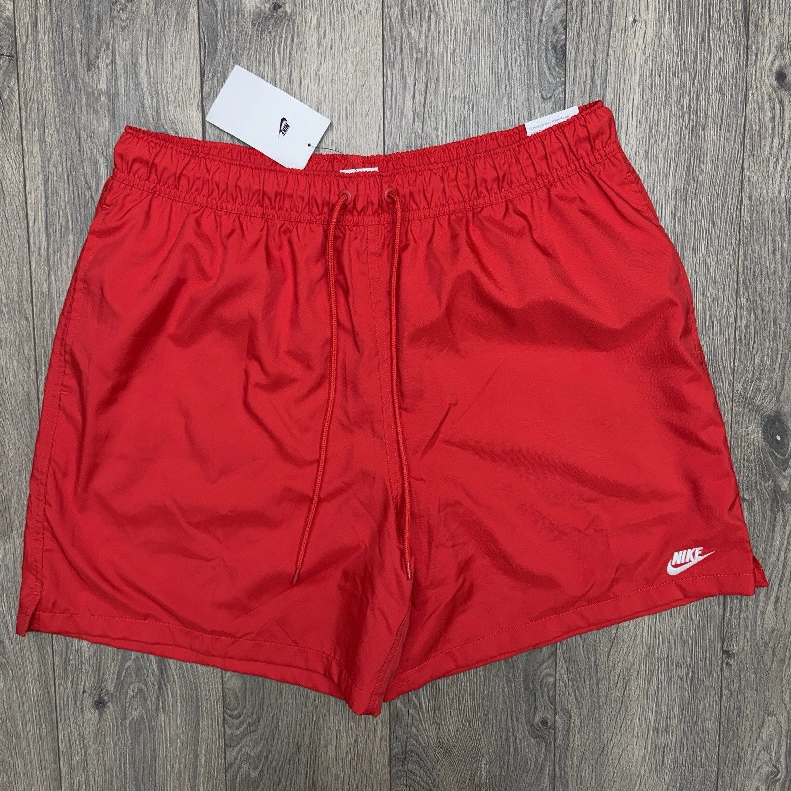 Nike Woven Shorts Size Large Mens University Red Club Flow Above Knee Length $50
Opens in a new wind