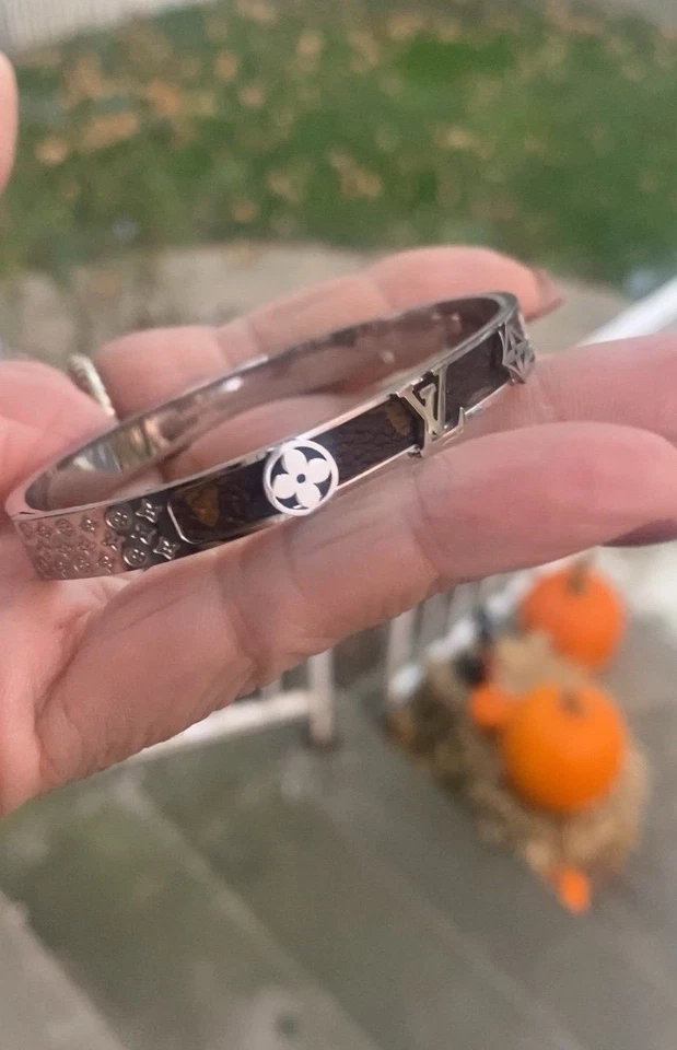 Louis Vuitton Bracelet - Image 2 of 4