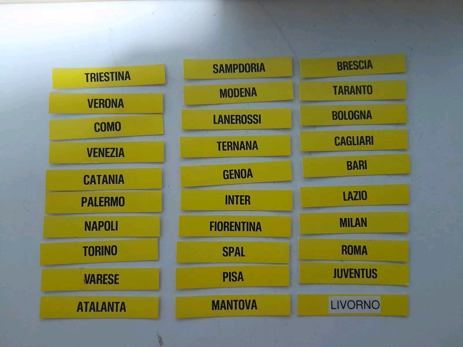Foto 14 di 24