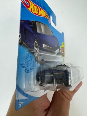 Hot Wheels 2019 Audi R8 Spyder Super Treasure Hunt SHORT CARD | eBay