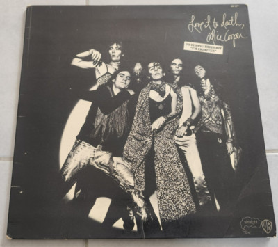 ALICE COOPER LOVE IT TO DEATH SCHALLPLATTE 33 TOURS LP ROCK PRESS FR