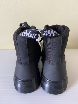 Dr. Martens Combs Women display picture 2