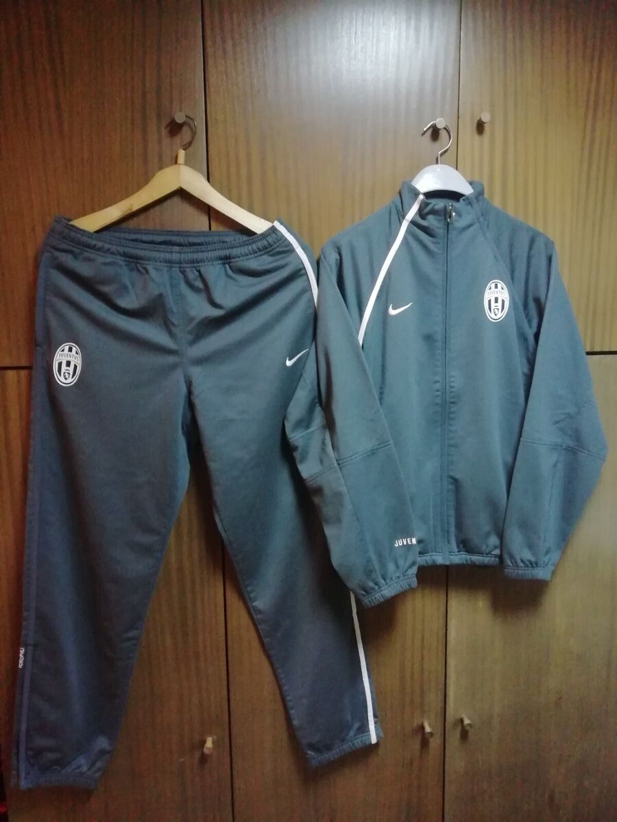 Juventus 2004 2005 Nike Tracksuit M Total 90 Soccer Track Juventus 2004 2005 Nike Tracksuit M Total 90 Soccer Track