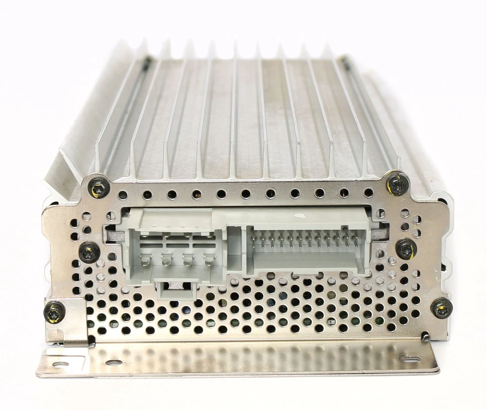 Amplificador GMC Yukon 2001-2002 Cadillac Escalade Bose fabricante de equipamento original - 15060881 - Imagem 2 de 4