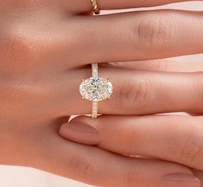 Lab Grown 3,50 Karat Oval Diamond Ring IGI-zertifiziert E F VVS 14k Gelbgold CVD