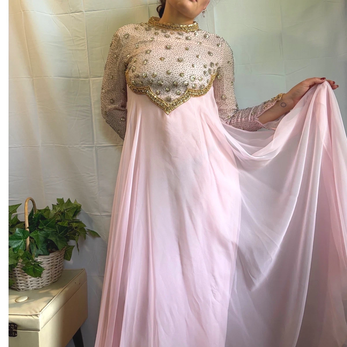 Chiffon 1960s Vintage Dresses for Women for sale - eBay Chiffon 1960s Vintage Dresses for Women for sale - eBay