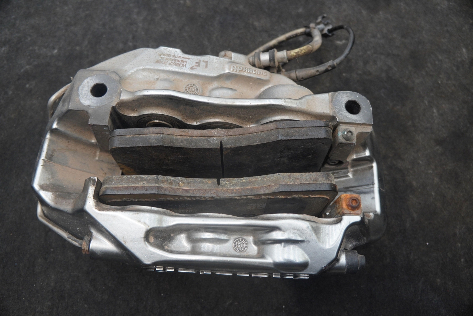 Front Left Driver Side Brake Caliper 14CA086CP OEM McLaren 720S 2018 *Note*