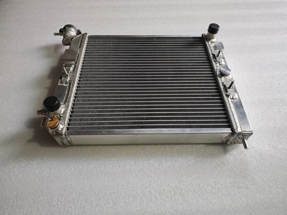👍Radiator Fit NISSAN MARCH/DATSUN MICRA K10 MA10S 1.0L 1982-1989 1984 85 86 87 — 第 2/4 张图片