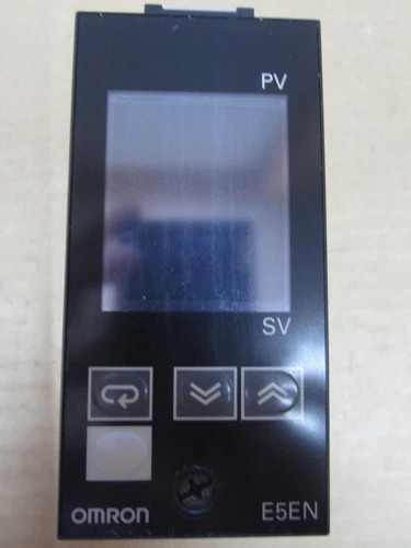 OMRON TEMPERATURE CONTROLLER E5EN-C3MP-500 100-240Vac 9VA