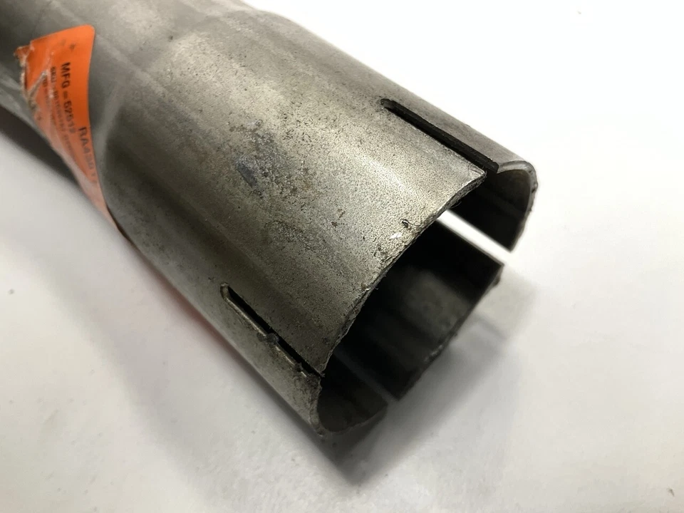 Tubo de escape delantero Dynomax 52512 para Jeep Wrangler 2012-2017 3,6 L Foto 3 de 4