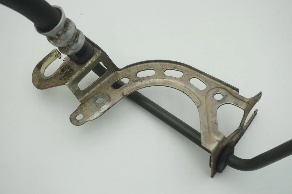 Manguera de presión de dirección asistida con soporte 98734764900 Porsche Cayman S 987C 2008 Foto 3 de 4