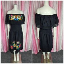 Mexican Vintage Embroidered Black Off Shoulder Floral Cotton Dress Size Large 
