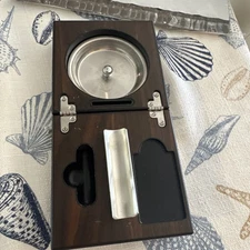 Walnut cigar ashtray No Lighter Or Cutter