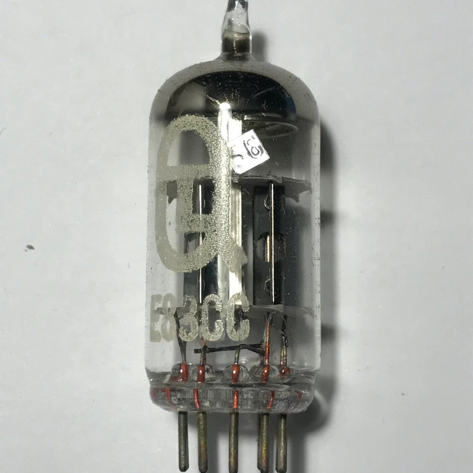 Tubo cuádruple calidad especial 12ax7 ecc83cc QTL NUEVO EN CAJA envío gratuito a todo el mundo Foto 4 de 4