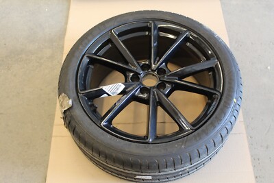 1x Neu 3,5Jx20H2 E133 schwarz Felgen mit Goodyear Eagle F1 225/40/20 Reifen
