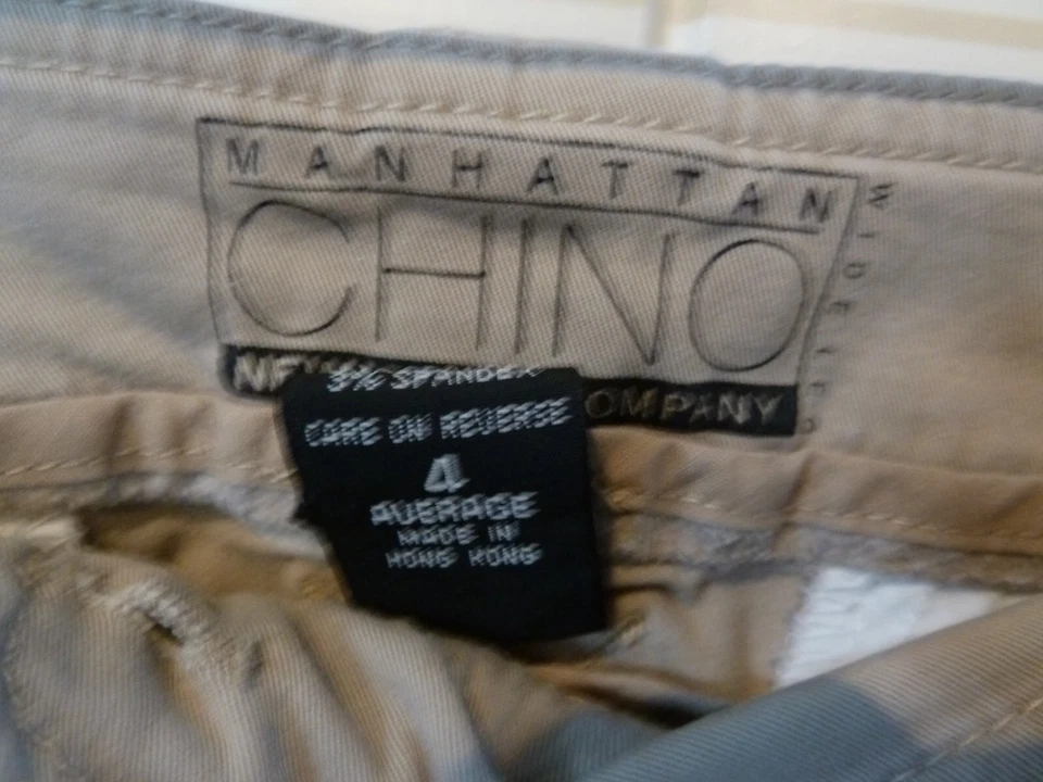 Womens NY&Co Manhattan Chino Stretch Tan/Beige Straight Leg Pants Sz 4 W 32 I 31 - Image 3 of 4