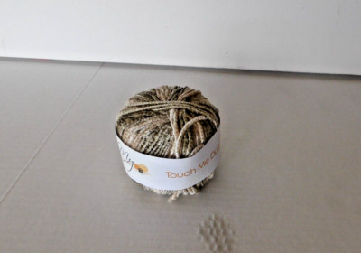 Muench Touch Me Due 50 g 61y Chenille Wool Rayon Yarn 1 Skein Beige Variegated