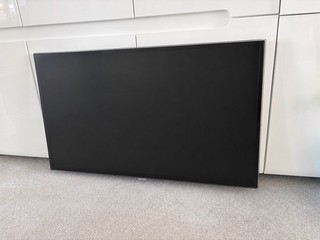 40 Inch Samsung TV (UE40ES5500) With Remote. Full HD. Used But Works Perfectly.