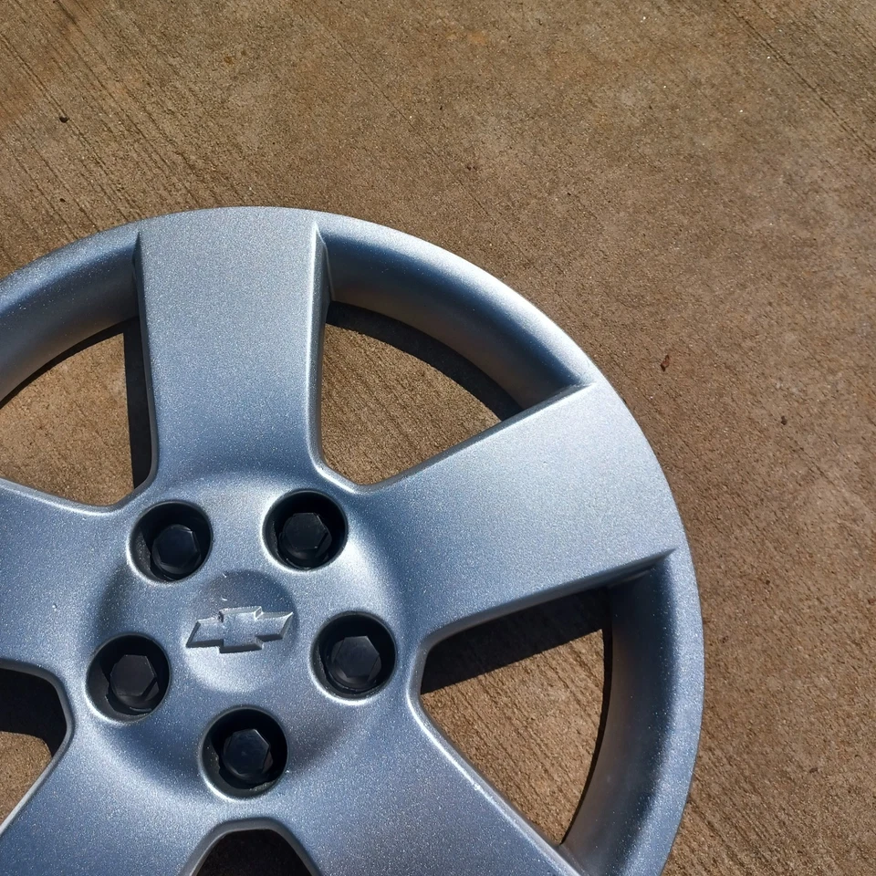 Chevrolet HHR hubcap 2006- 2011 fits 16 inch wheels 9596079, 3251 Repainted 2 - Image 3 of 4