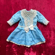 Robe Pour Poupée Ancienne En Soie Bleue 