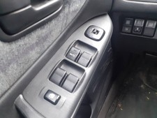 Lève vitre Mazda 626
