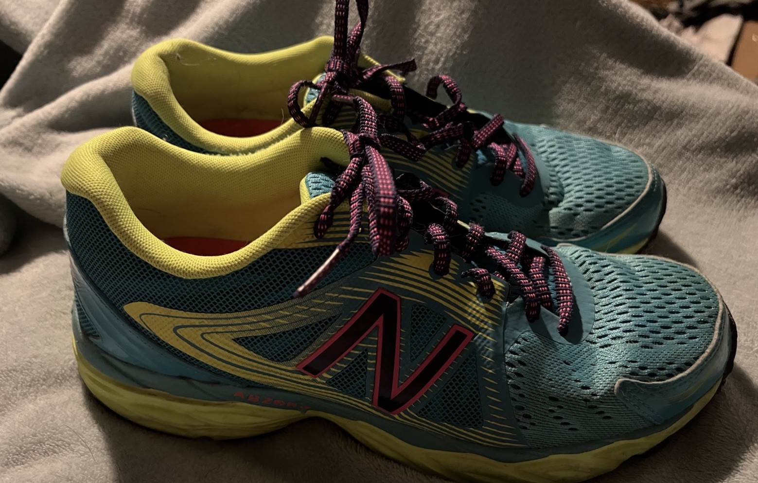 New Balance Womens Abzorb Tech ride W680CM4 Running Shoes Sneakers Size 10 B thumbnail 3