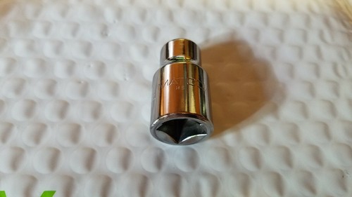 Enchufe de accionamiento Matco C142 7/16" 12pt 1/2" - Imagen 2 de 5