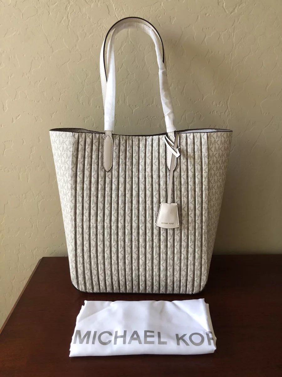 Michael kors laptop bag deals 2015