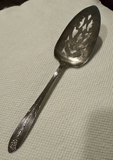 Vintage National Silver Co Silverplate Pierced Pie Server Rare Formal Flatware