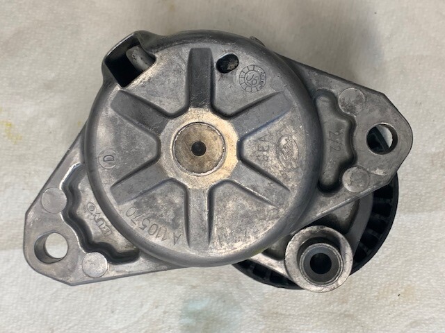 2007 MERCEDES ML 350 W164 ENGINE FRONT BELT TENSIONER PULLEY 