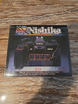 Nishika N8000 35mm Quadrascopic Stereo 3D Lenticular Camera for