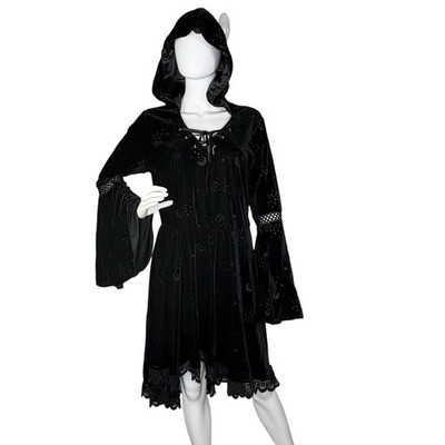 green emerald velvet dress Amazon.com: TSMNZMU Women Gothic Velvet Dress - Emo Grunge Long Flare  Sleeve Witchy Dresses