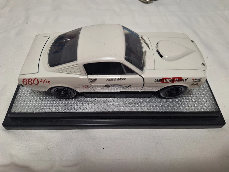 M2 MACHINES 1965 FORD MUSTANG  FASTBACK 2+2 R91 21-19  HOLMAN MOODY 1/24 - Image 2 of 4