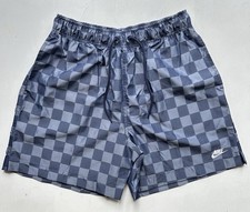 Nike Shorts M Karo Muster NEU