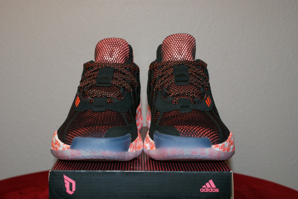 Adidas : DAME 7 / Men's Exclusive NBA 2k21 Basketball Shoes Adidas : DAME 7 / Men's Exclusive NBA 2k21 Basketball Shoes