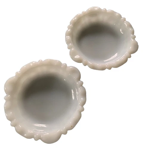 Vintage Anchor Hocking White Milk Glass Trinket Dish, Ashtray,  F4,5”D