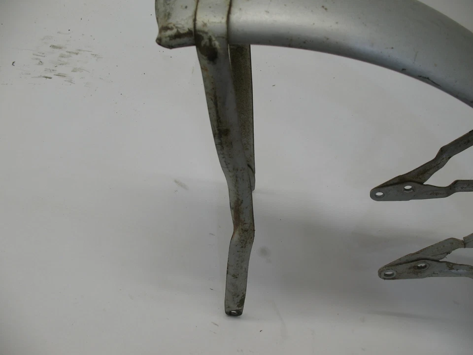 Yamaha L5 YL5 100 1969 guardabarros delantero 124-21510-00-35 Foto 4 de 4