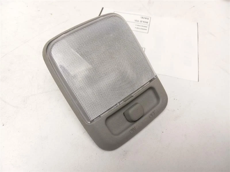 2005-2015 NISSAN XTERRA ЗАДНИЙ 2-Й РЯД КРЫШИ КУПОЛ СВЕТА OEM - Изображение 3 из 4