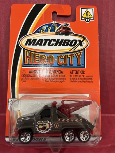 2002 Matchbox Hero City Tow Truck #17 Gray Logo! - 第 1/6 張圖片