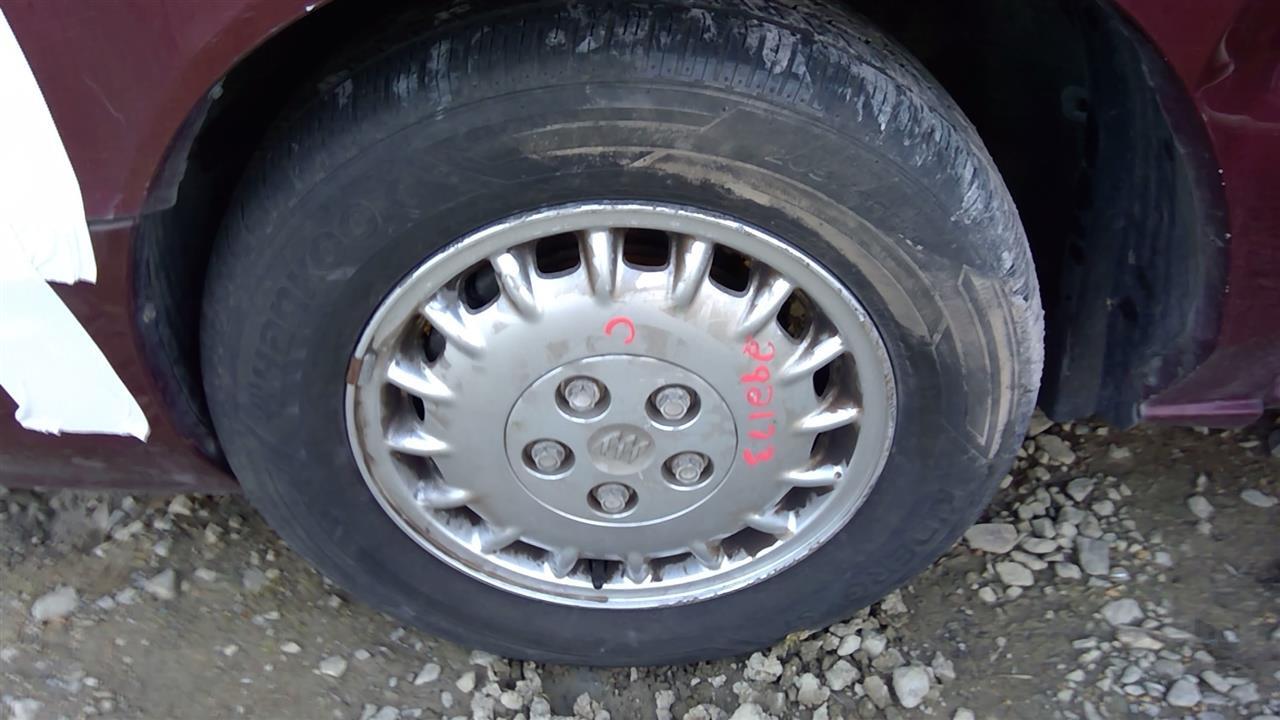 15x6 Aluminum 16-Spoke Silver Wheel Fits 97-02 Buick Century PH6 721441