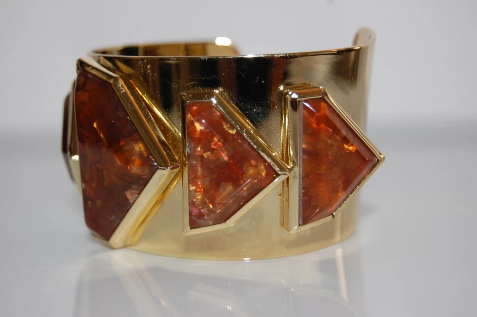 PULSEIRA DE PUNHO ELEGANTE JEWELMINT COUTURE ÂMBAR FALSO ESTILO MODERNO DECLARAÇÃO DOURADA - Imagem 3 de 4