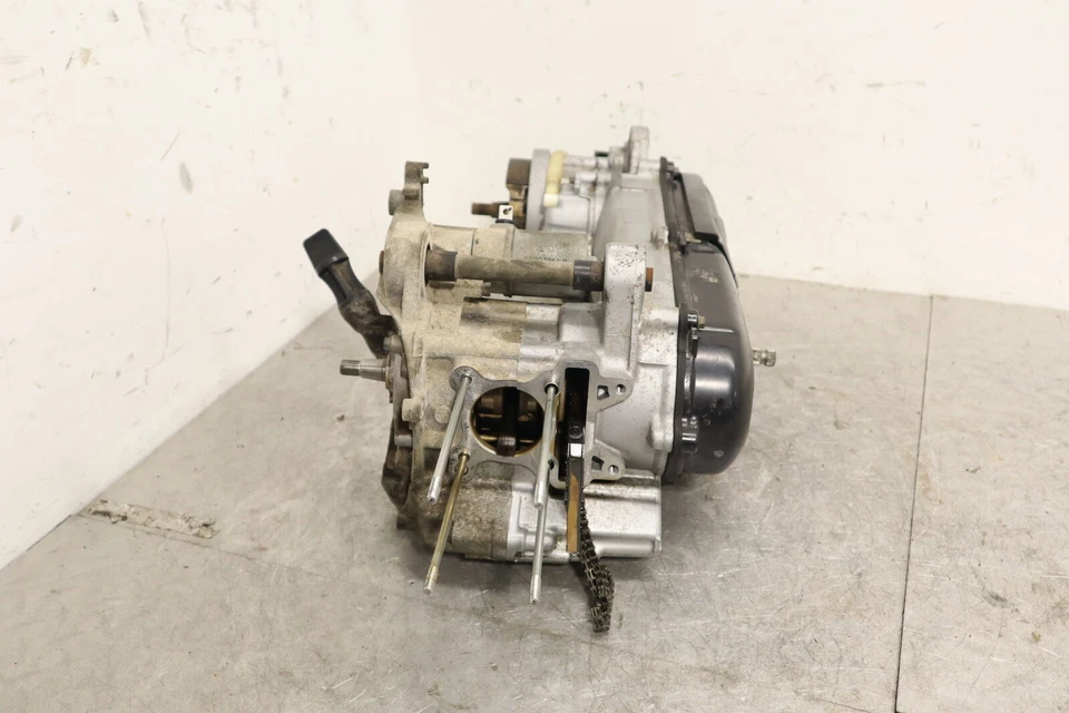 Yamaha C3 XF50 2009 cárteres de motor OEM cárteres de bielas Foto 4 de 4