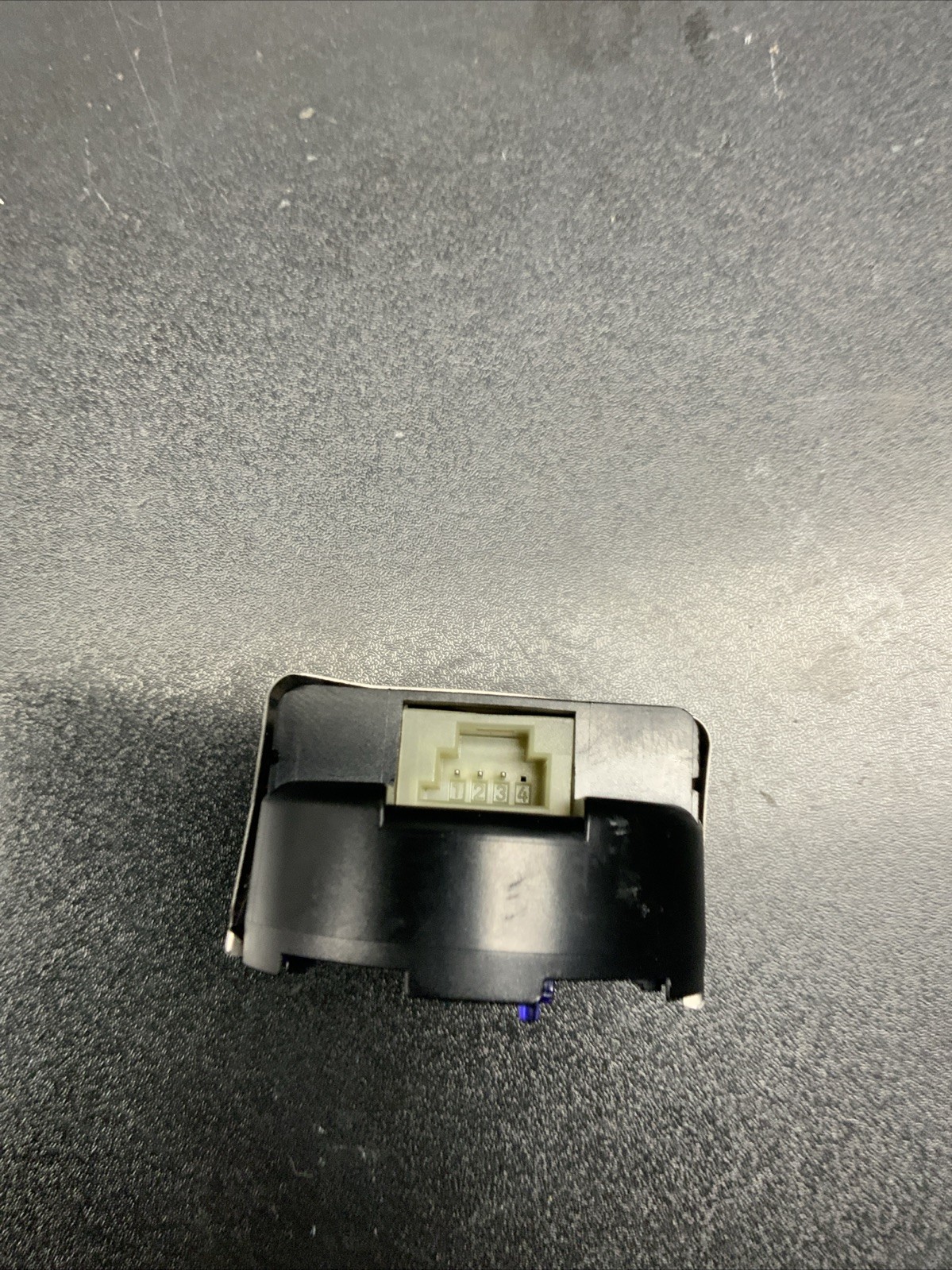 Maserati Ghibli M157 SQ4 Front Windshield Rain Sensor 670008302 OEM