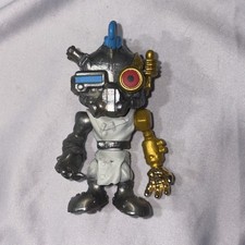 TREASURE X MONSTER GOLD MEGA MONSTER LAB 3” ACTION FIGURE PLASTIC  TOY