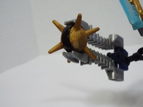 LEGO BIONICLE GLATORIAN TARIX (8981) COMPLETE WITH SPIKED FRUIT *FREE SHIPPING*