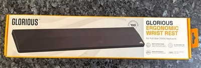 Glorious Gaming Wooden Keyboard Wrist Rest  New!!!
